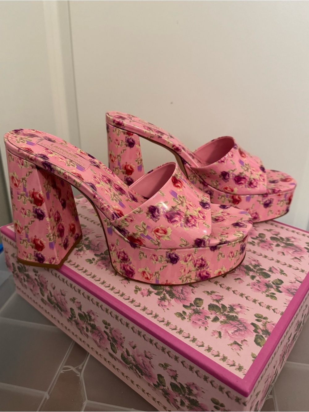 Larroude Pink Floral Platform Slide Heels - Picture 2 of 11